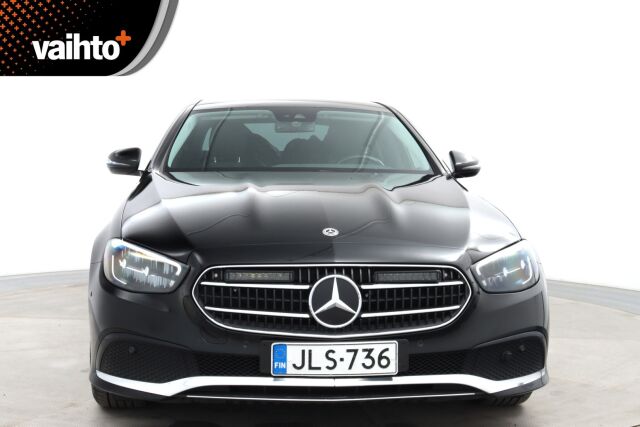 Mercedes-Benz E 2021 200 d A Business Avantgarde / FACELIFT / LEDit / Widescreen / Navi / Koukku / Kaistavahti