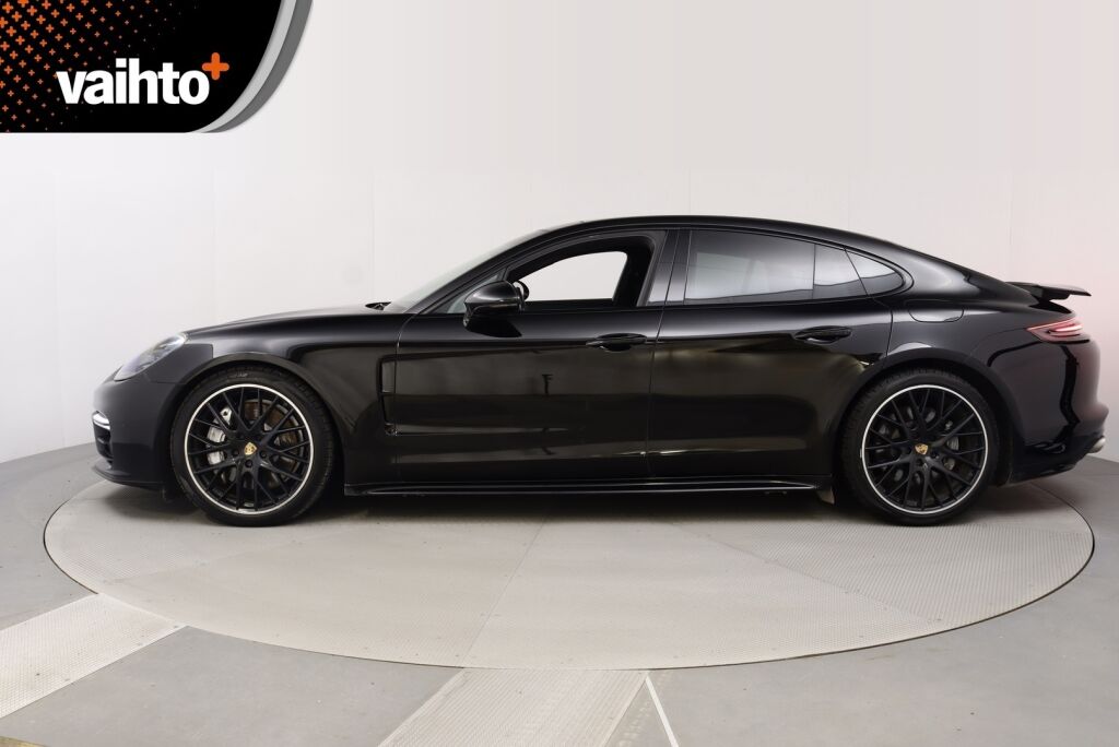 Porsche Panamera 2017 4 E-Hybrid PDK SportDesign / Nelipyöräohjaus / Alcantara katto / Sportputkisto / Matrix LED / 14-suunt. istuimet / Carbon paketti - RAHOITUS TÄHÄN AUTOON VAIN 3.99% - 