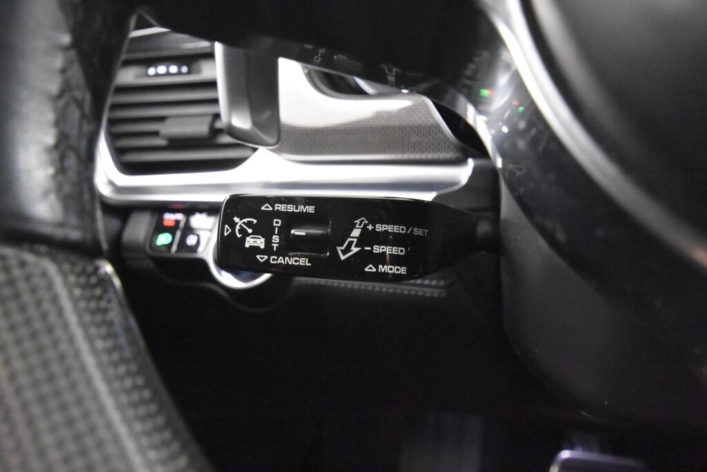 Porsche Panamera 2017 4 E-Hybrid PDK SportDesign / Nelipyöräohjaus / Alcantara katto / Sportputkisto / Matrix LED / 14-suunt. istuimet / Carbon paketti - RAHOITUS TÄHÄN AUTOON VAIN 3.99% - 