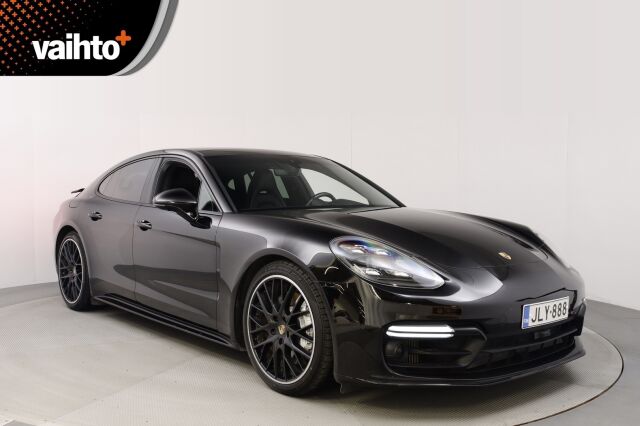 Porsche Panamera 2017 4 E-Hybrid PDK SportDesign / Nelipyöräohjaus / Alcantara katto / Sportputkisto / Matrix LED / 14-suunt. istuimet / Carbon paketti - RAHOITUS TÄHÄN AUTOON VAIN 3.99% - 