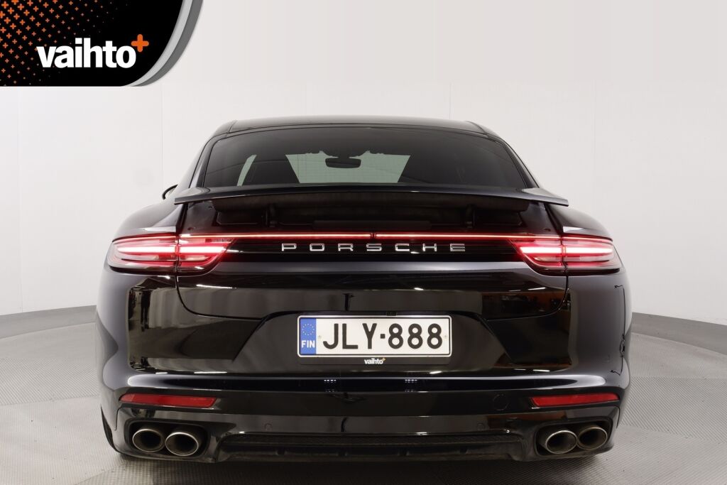 Porsche Panamera 2017 4 E-Hybrid PDK SportDesign / Nelipyöräohjaus / Alcantara katto / Sportputkisto / Matrix LED / 14-suunt. istuimet / Carbon paketti - RAHOITUS TÄHÄN AUTOON VAIN 3.99% - 
