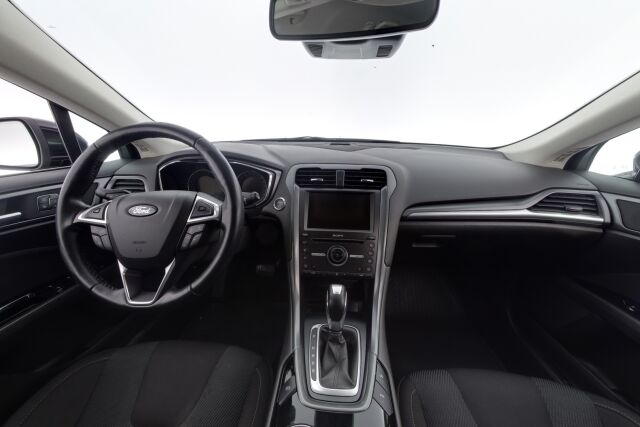Ford Mondeo 2016 2,0 TDCi 150hv PowerShift Titanium Wagon / Led-valot / Keyless / ACC / Kaistavahti