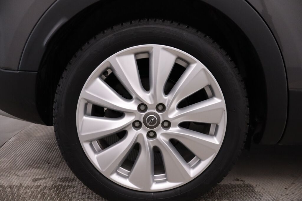 Opel Grandland X 2019 PHEV Innovation Plus 300 Turbo A8 AWD / LED / Kessy / BLIS / Navi / P.tutkat / Koukku / - RAHOITUS TÄHÄN AUTOON VAIN 3.99% - 