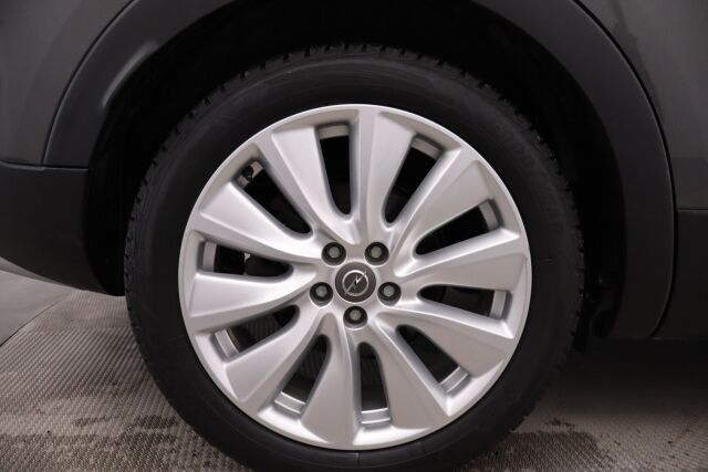 Opel Grandland X 2019 PHEV Innovation Plus 300 Turbo A8 AWD / LED / Kessy / BLIS / Navi / P.tutkat / Koukku / - RAHOITUS TÄHÄN AUTOON VAIN 3.99% - 