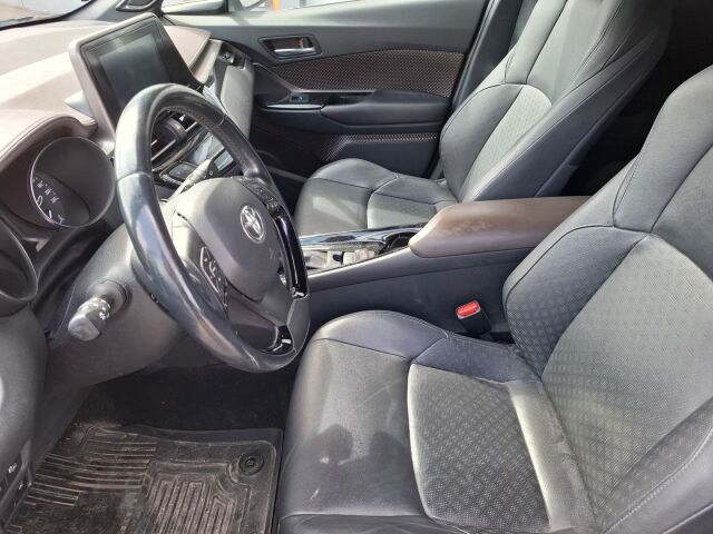 Toyota C-HR 2018 1,8 Hybrid Premium/Plus paketti/Adap.vakkari/Navi