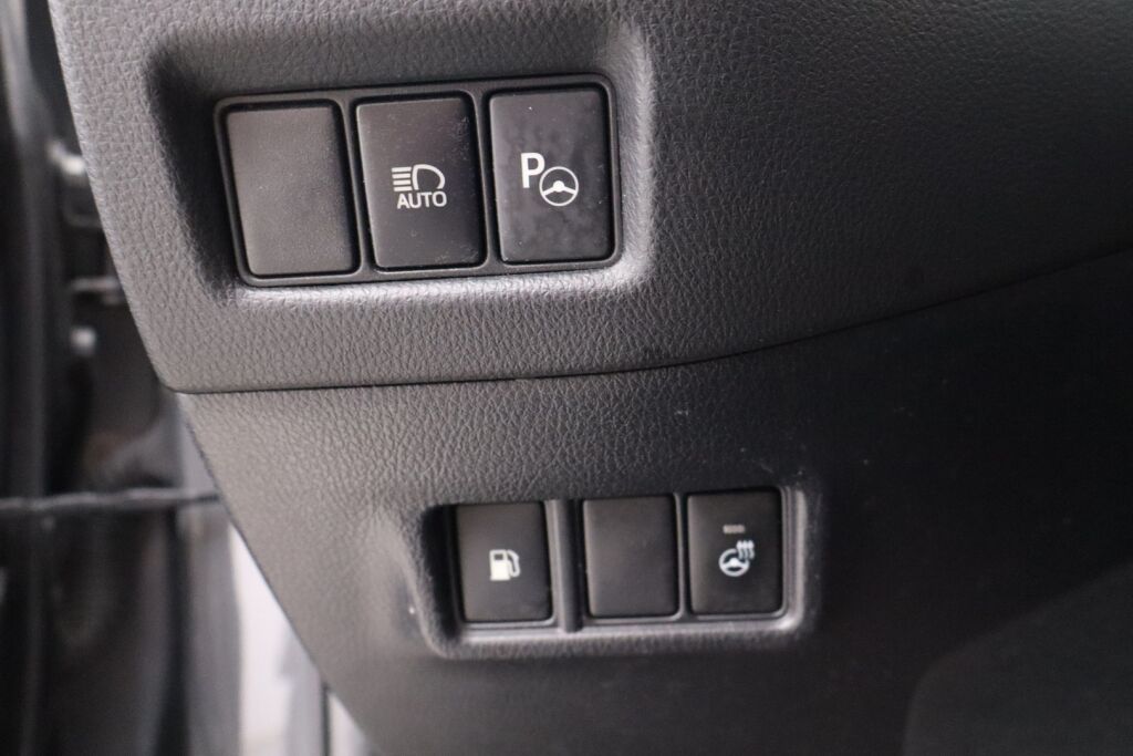Toyota C-HR 2018 1,8 Hybrid Premium/Plus paketti/Adap.vakkari/Navi