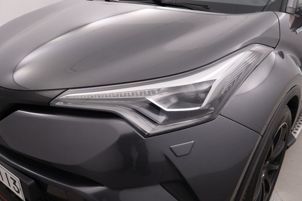 Toyota C-HR 2018 1,8 Hybrid Premium/Plus paketti/Adap.vakkari/Navi