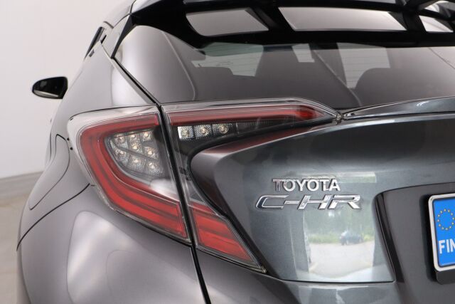 Toyota C-HR 2018 1,8 Hybrid Premium/Plus paketti/Adap.vakkari/Navi