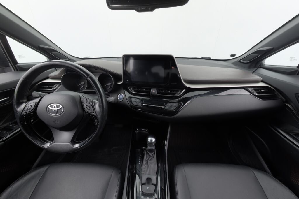 Toyota C-HR 2018 1,8 Hybrid Premium/Plus paketti/Adap.vakkari/Navi