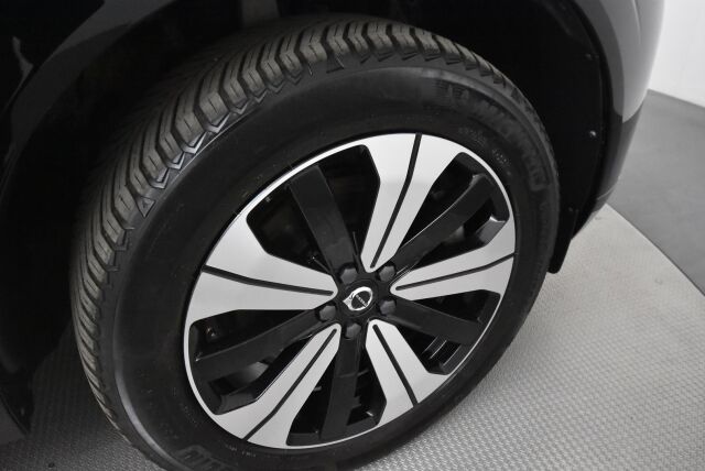 Volvo XC60 2022 T8 AWD Long Range High Performance Plus Bright aut / Panoraama / Harman & Kardon / Suomiauto / Ilma-alusta / Vetokoukku