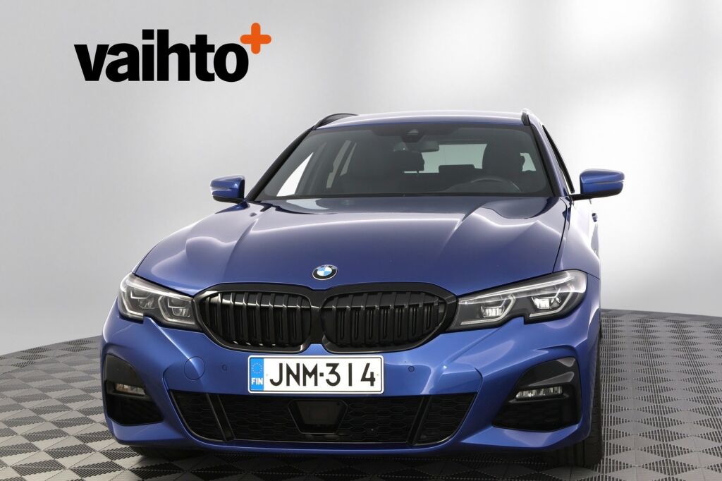 BMW 330 2021 G21 Touring 330e xDrive A Charged Edition M Sport / Laser valot / HUD / ACC / Harman&Kardon / Kamera / Comfort Access / - RAHOITUS TÄHÄN AUTOON VAIN 3.99% - 
