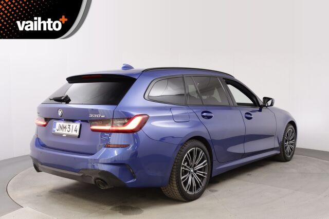 BMW 330 2021 G21 Touring 330e xDrive A Charged Edition M Sport / Laser valot / HUD / ACC / Harman&Kardon / Kamera / Comfort Access / - RAHOITUS TÄHÄN AUTOON VAIN 3.99% - 