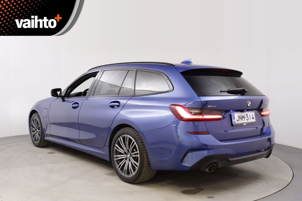 BMW 330 2021 G21 Touring 330e xDrive A Charged Edition M Sport / Laser valot / HUD / ACC / Harman&Kardon / Kamera / Comfort Access / - RAHOITUS TÄHÄN AUTOON VAIN 3.99% - 