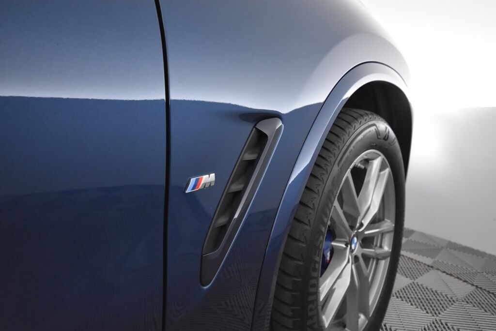 BMW X3 2021 G01 xDrive 30e A Charged Edition M Sport / Navi / Ratinlämmitys / Suomiauto /