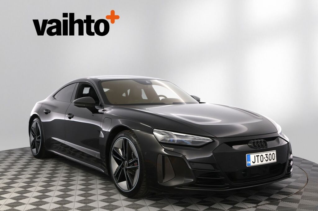 Audi E-TRON GT RS 2021 quattro / ACC / B&O 3D / Hierovat RS penkit / Yönäkö / Matrix Laser / HUD / Nelipyöräohjaus / Ilmastoidut etuistuimet