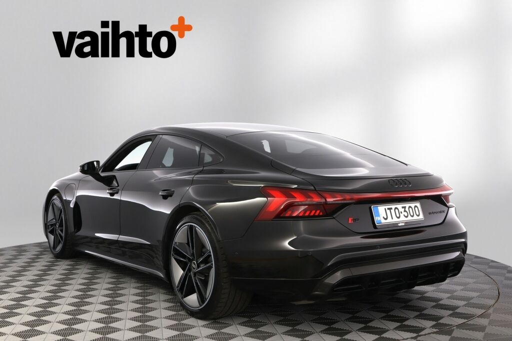 Audi E-TRON GT RS 2021 quattro / ACC / B&O 3D / Hierovat RS penkit / Yönäkö / Matrix Laser / HUD / Nelipyöräohjaus / Ilmastoidut etuistuimet
