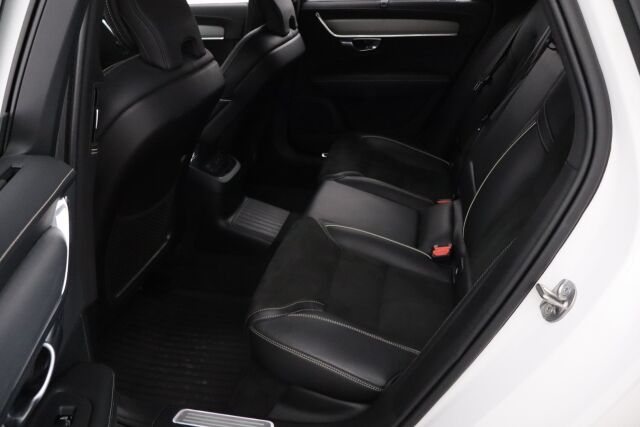 Volvo V90 2022 T6 AWD Long Range R-Design aut / Adapt.Vakkari / BLIS / Keyless Go / P.Kamera / Navi /