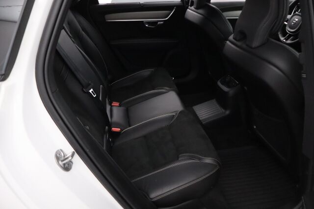 Volvo V90 2022 T6 AWD Long Range R-Design aut / Adapt.Vakkari / BLIS / Keyless Go / P.Kamera / Navi /