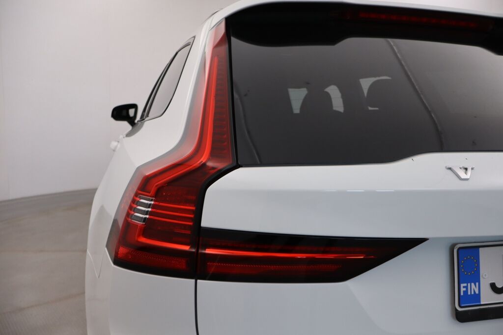 Volvo V90 2022 T6 AWD Long Range R-Design aut / Adapt.Vakkari / BLIS / Keyless Go / P.Kamera / Navi /