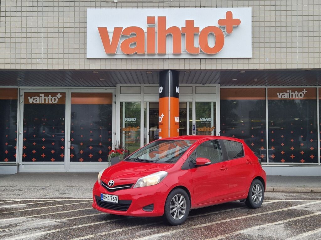 Toyota Yaris 2014 1,33 Dual VVT-i Active 5ov / Moottorinlämmitin / Vakionopeudensäädin / Navigointi / Peruutuskamera