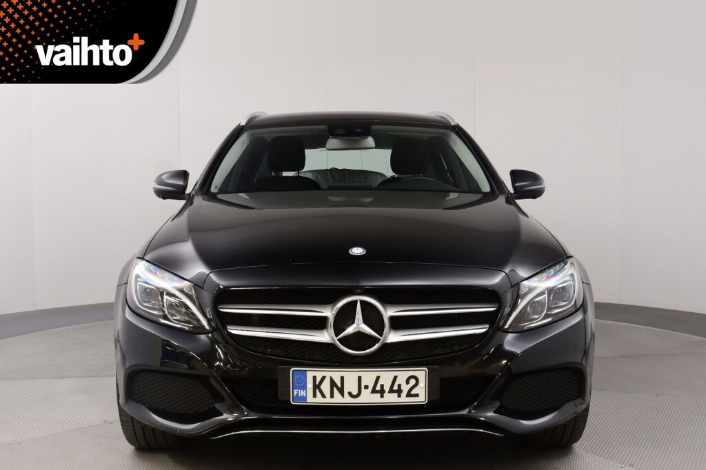 Mercedes-Benz C 2016 200 T 4Matic 30 Years Edition / Webasto / Vetokoukku / Led-ajovalot