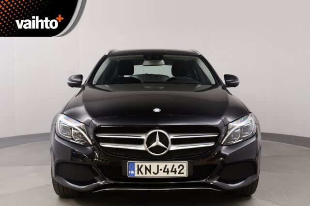 Mercedes-Benz C 2016 200 T 4Matic 30 Years Edition / Webasto / Vetokoukku / Led-ajovalot