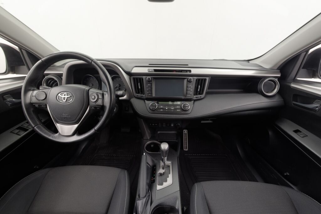 Toyota RAV4 2016 2,0 Valvematic AWD Active Multidrive S / Merkkihuollettu / Adap.vakkari / P.kamera / Koukku / Navi / Lohko /