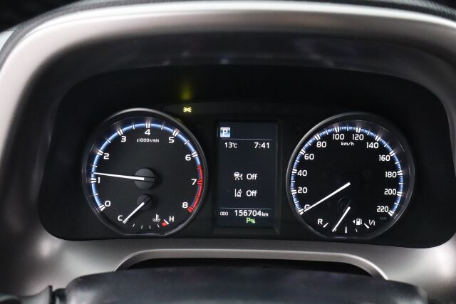 Toyota RAV4 2016 2,0 Valvematic AWD Active Multidrive S / Merkkihuollettu / Adap.vakkari / P.kamera / Koukku / Navi / Lohko /
