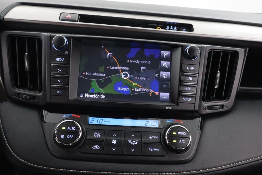 Toyota RAV4 2016 2,0 Valvematic AWD Active Multidrive S / Merkkihuollettu / Adap.vakkari / P.kamera / Koukku / Navi / Lohko /