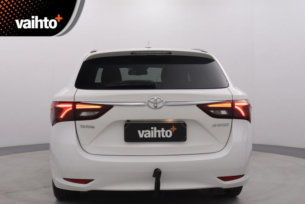 Toyota Avensis 2016 Touring Sports 1,8 Valvematic Business Multidrive S / 2-om. Suomiauto / Navi / Kamera / Vetokoukku