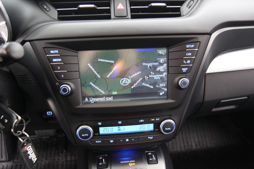 Toyota Avensis 2016 Touring Sports 1,8 Valvematic Business Multidrive S / 2-om. Suomiauto / Navi / Kamera / Vetokoukku