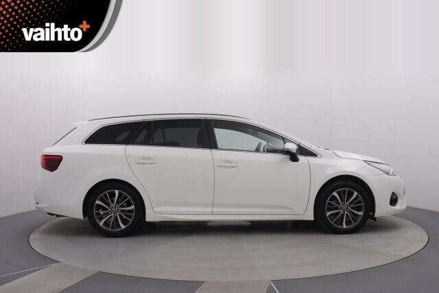 Toyota Avensis 2016 Touring Sports 1,8 Valvematic Business Multidrive S / 2-om. Suomiauto / Navi / Kamera / Vetokoukku