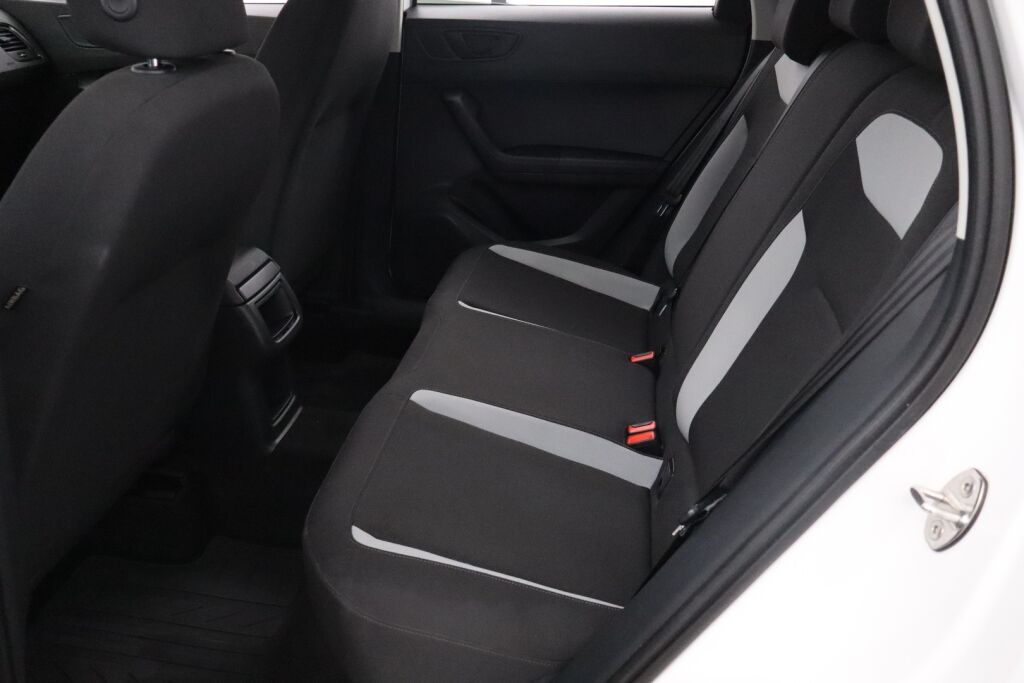 Seat Ateca 2017 1,0 TSI 115 Reference / Vakkari / Lohko+Sp / P.Tutka / Kosketusnäyttö /