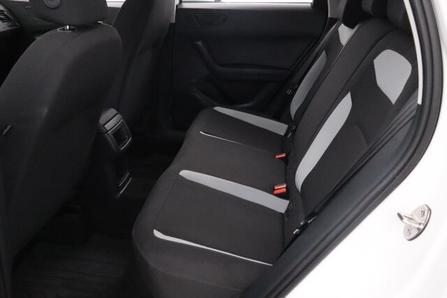 Seat Ateca 2017 1,0 TSI 115 Reference / Vakkari / Lohko+Sp / P.Tutka / Kosketusnäyttö /