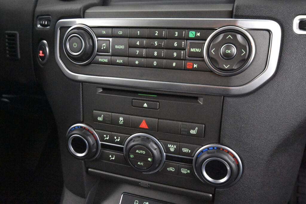 Land Rover Discovery 2014 4 3,0 TDV6 S LCV Aut / 2-paik.pakettiauto / ALV / Webasto / Koukku /