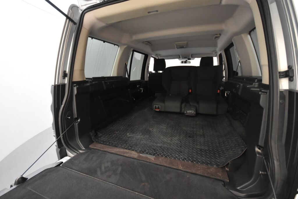 Land Rover Discovery 2014 4 3,0 TDV6 S LCV Aut / 2-paik.pakettiauto / ALV / Webasto / Koukku /