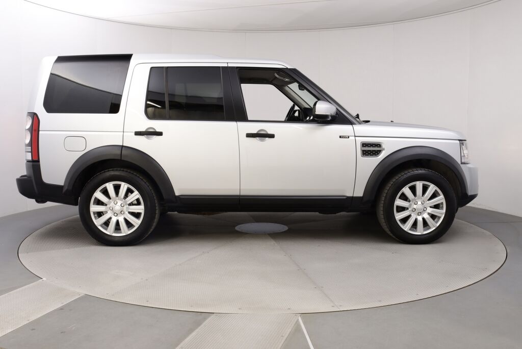 Land Rover Discovery 2014 4 3,0 TDV6 S LCV Aut / 2-paik.pakettiauto / ALV / Webasto / Koukku /
