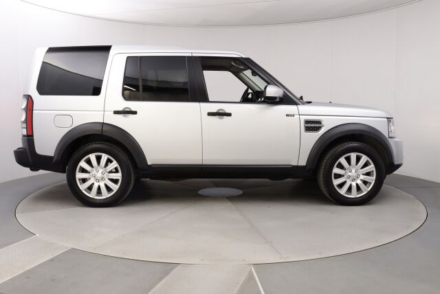 Land Rover Discovery 2014 4 3,0 TDV6 S LCV Aut / 2-paik.pakettiauto / ALV / Webasto / Koukku /