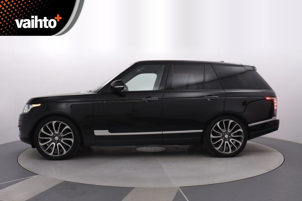 Land Rover Range Rover 2017 SDV8 Autobiography / Panorama / ACC / Istuinviilennys / Meridian® / Nahat / - Tämä ja n.100 muuta ajoneuvoa myynnissä Raisiossa – löydä oma kulkuneuvosi tänään! Ota rohkeasti yhteyttä Vaihtoplus-myyntiin: 010 569 6211!