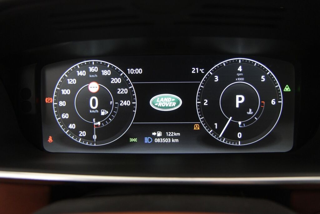 Land Rover Range Rover 2017 SDV8 Autobiography / Panorama / ACC / Istuinviilennys / Meridian® / Nahat / - Tämä ja n.100 muuta ajoneuvoa myynnissä Raisiossa – löydä oma kulkuneuvosi tänään! Ota rohkeasti yhteyttä Vaihtoplus-myyntiin: 010 569 6211!