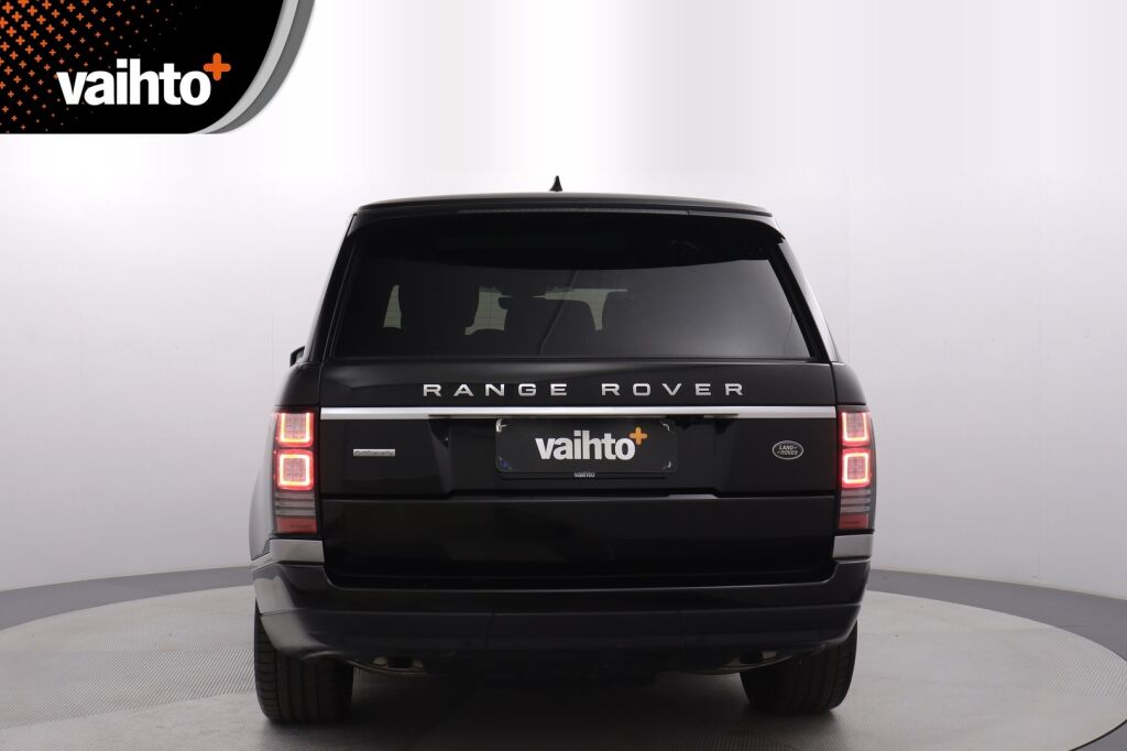 Land Rover Range Rover 2017 SDV8 Autobiography / Panorama / ACC / Istuinviilennys / Meridian® / Nahat / - Tämä ja n.100 muuta ajoneuvoa myynnissä Raisiossa – löydä oma kulkuneuvosi tänään! Ota rohkeasti yhteyttä Vaihtoplus-myyntiin: 010 569 6211!
