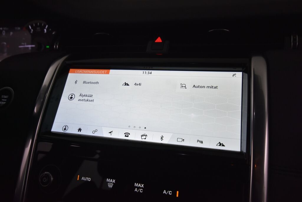Land Rover Discovery Sport 2020 D150 MHEV AWD Aut S Nordic Edition / LED ajovalot / ACC / Vetokoukku / CarPlay / Kamera / Lämmitettävä tuulilasi / Navigointi - RAHOITUS TÄHÄN AUTOON VAIN 3.99% - 