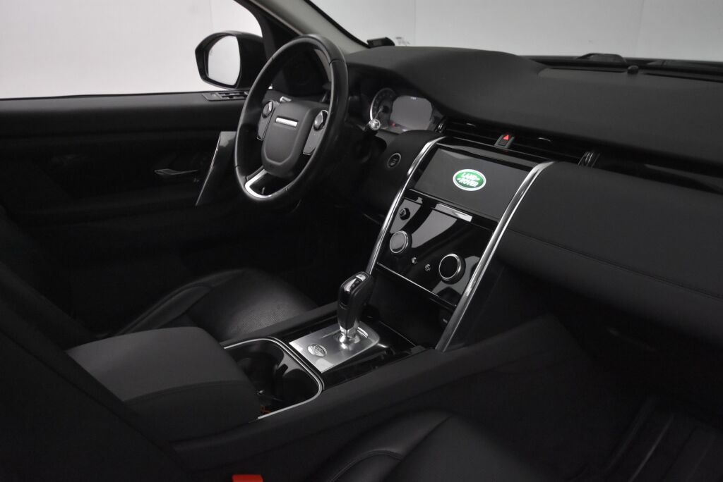 Land Rover Discovery Sport 2020 D150 MHEV AWD Aut S Nordic Edition / LED ajovalot / ACC / Vetokoukku / CarPlay / Kamera / Lämmitettävä tuulilasi / Navigointi - RAHOITUS TÄHÄN AUTOON VAIN 3.99% - 