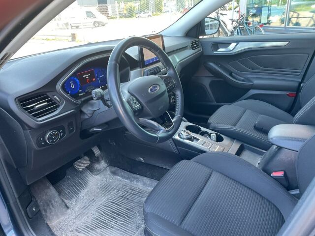 Ford Focus 2021 1,0 EcoBoost 125hv A8 Titanium Wagon / Suomiauto / ACC / Digimittari / Keyless / Navigointi / P-Kamera