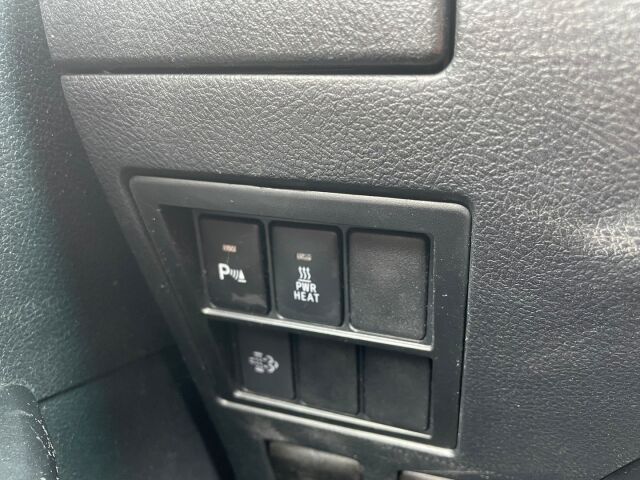 Toyota Hilux 2020 Extra Cab 4WD 2,8D Invincible Automaatti / Adapt. vakkari / ALV / P. kamera / Suomiauto