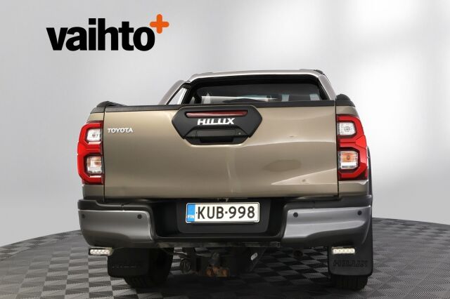 Toyota Hilux 2020 Extra Cab 4WD 2,8D Invincible Automaatti / Adapt. vakkari / ALV / P. kamera / Suomiauto