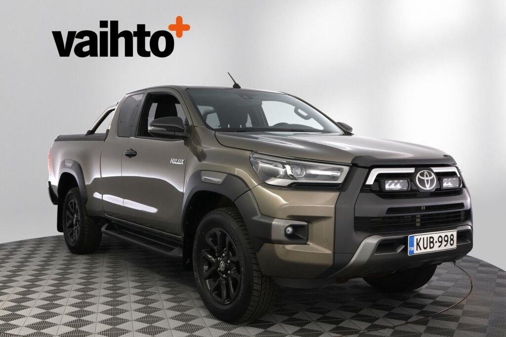 Toyota Hilux 2020 Extra Cab 4WD 2,8D Invincible Automaatti / Adapt. vakkari / ALV / P. kamera / Suomiauto