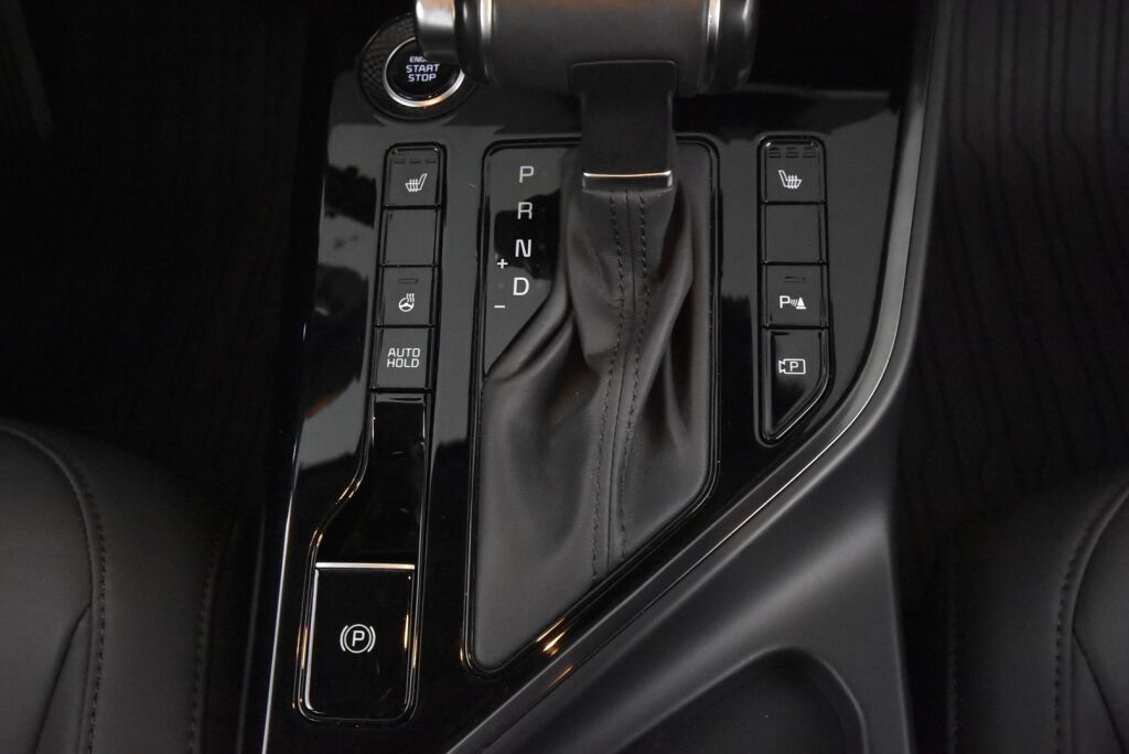 Kia Niro 2022 1,6 GDI Hybrid EX DCT / ACC / NAVI / Kamera / 5/25 huollettu / Merkkihuollot