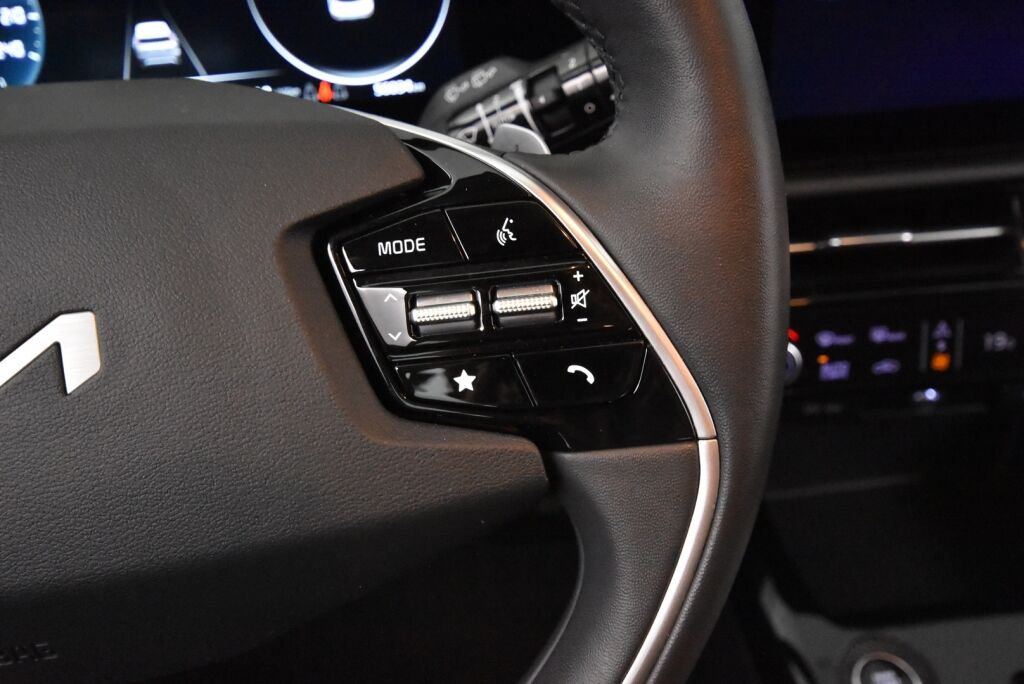 Kia Niro 2022 1,6 GDI Hybrid EX DCT / ACC / NAVI / Kamera / 5/25 huollettu / Merkkihuollot