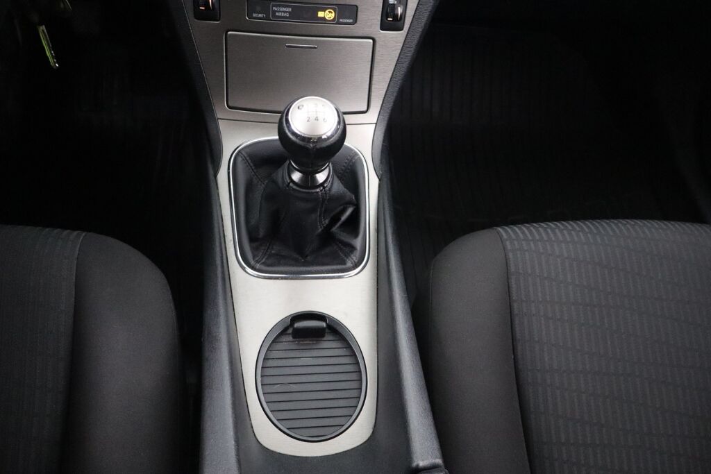 Toyota Avensis 2009 2,0 Valvematic Linea Sol Wagon Business / Koukku /  Lohko + SP